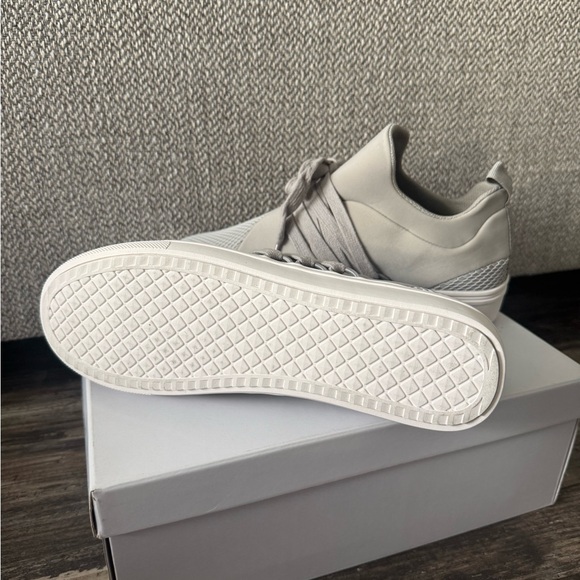 Steve Madden Gray Sneakers - Picture 7 of 9
